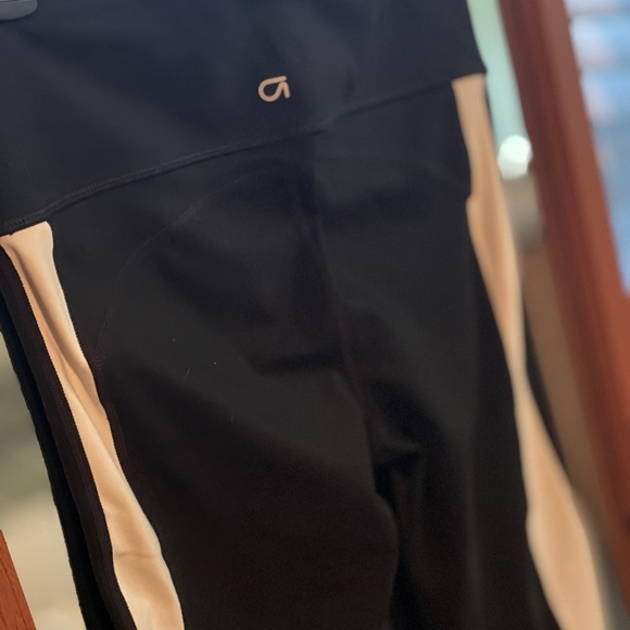 Gap Blackout technology 3/4 leggings - Picture 6 of 11